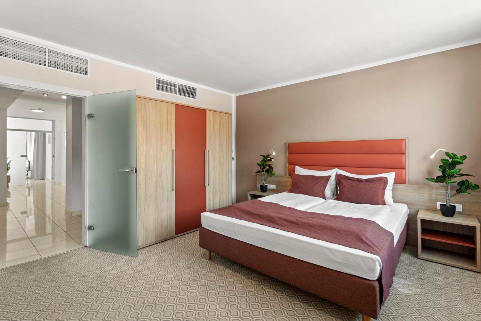 Hotel Schild 4*